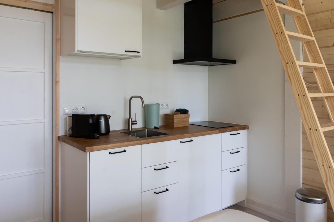 Tiny House - Optioneel Met Hottub Lägenhet Dokkum Exteriör bild